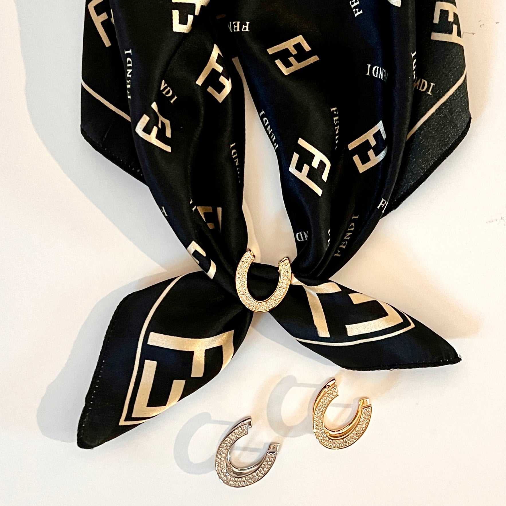 Horseshoe Scarf Ring